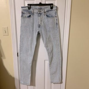 Levi’s 512 Jeans